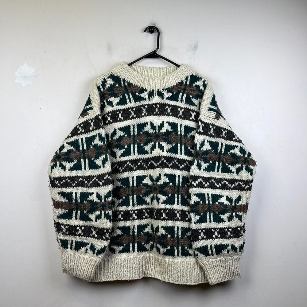 Vintage Knit Cowichan Sweater made in Equador 100% Wool Size L